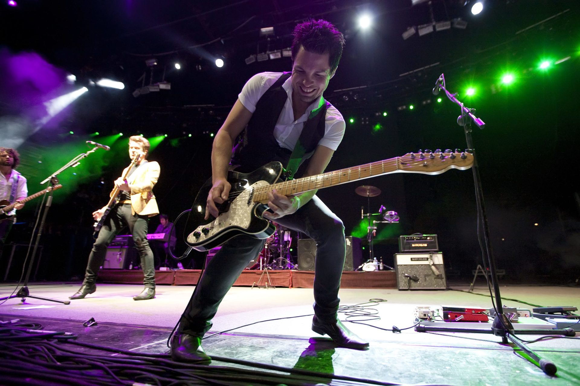 Eskimo Joe @ Clipsal 500, March ’10