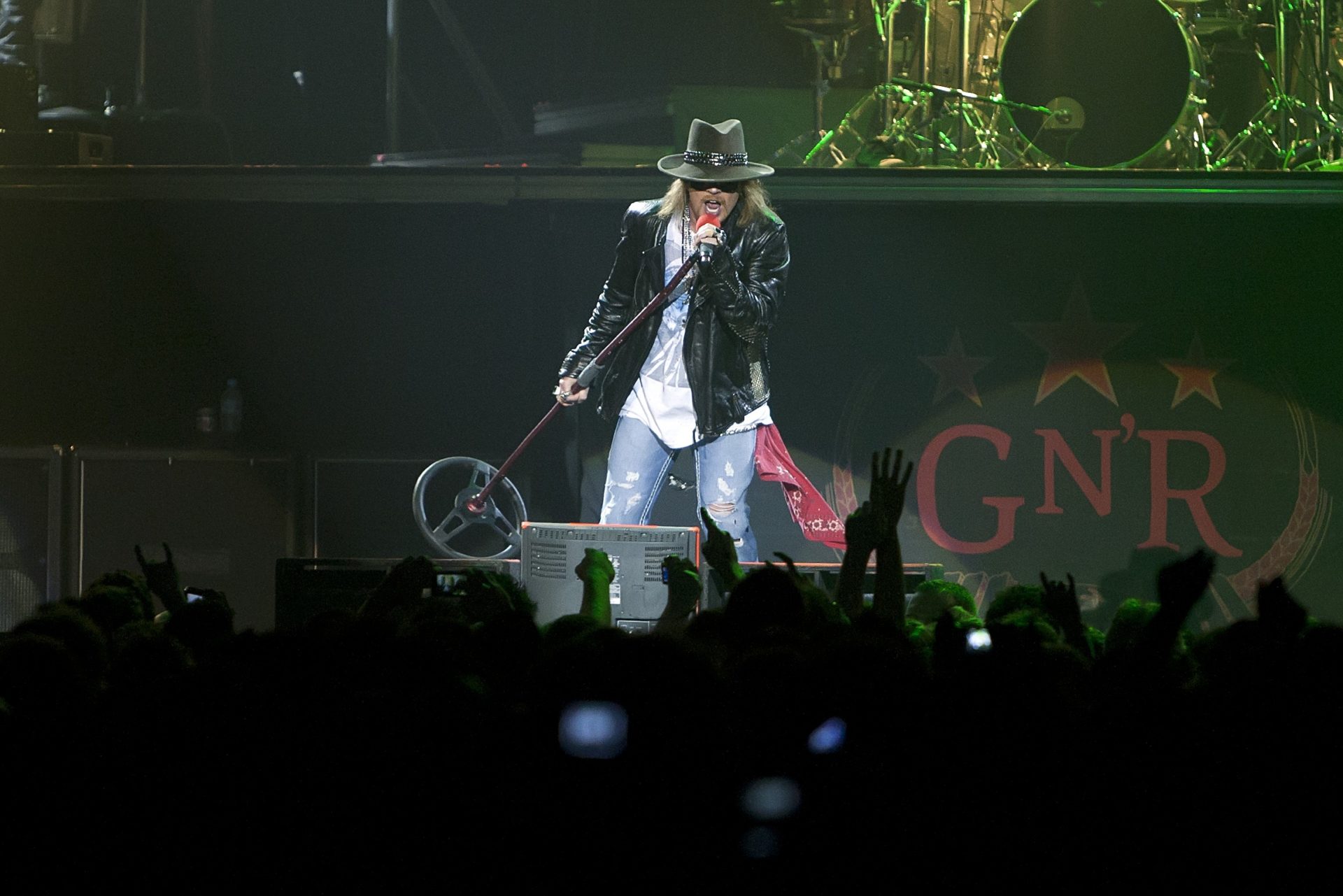 Guns N’ Roses @ Ent Centre, December ’10