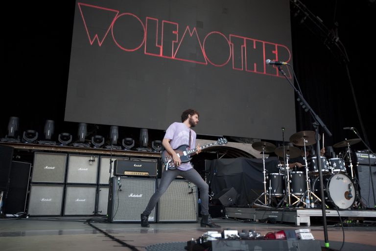 Wolfmother @ Adelaide Oval, March ’10