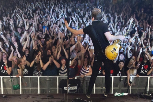 25 (1) (1) (1) (1) (1) (1) (1) (1) (1) (1) (1)