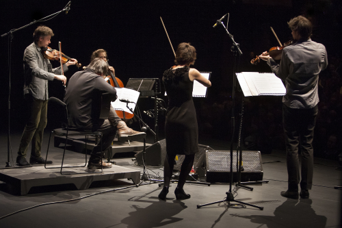 Edin-Karamazov-with-Australian-String-Quartet-01