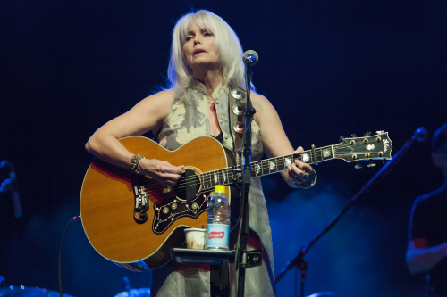 Emmylou-Harris-06