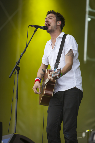 Frank-Turner-The-Sleeping-Souls-02