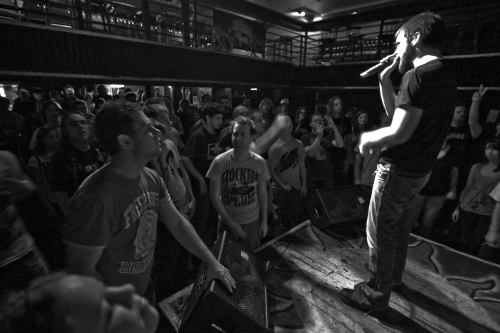 Full-Scale-Revolution-05