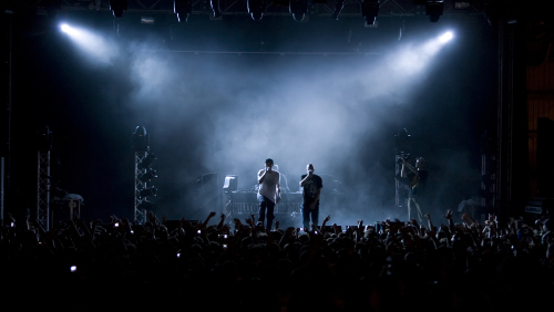 Hilltop-Hoods-04 (1) (1) (1) (1) (1) (1)