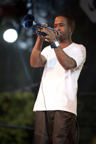 Hypnotic-Brass-Ensemble-01