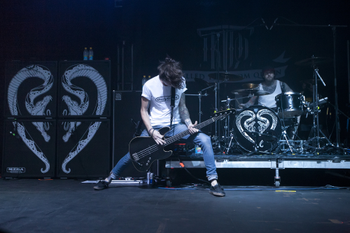 I-Killed-The-Prom-Queen-02