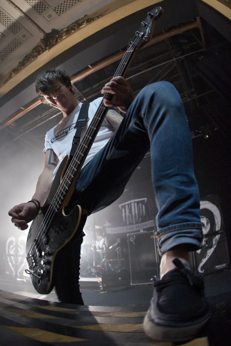 I-Killed-The-Prom-Queen-03