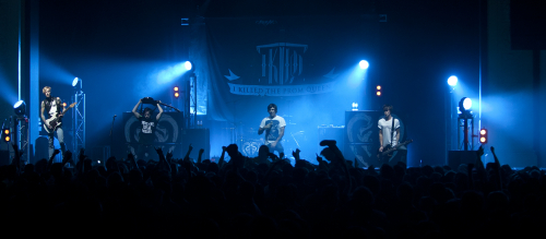 I-Killed-The-Prom-Queen-09