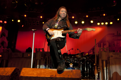 Iron-Maiden-08