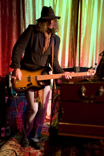 Jeff-Martin-And-The-Armada-08