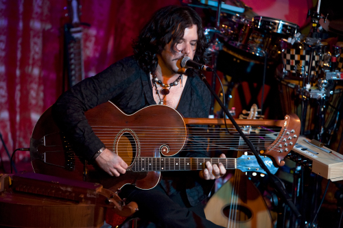 Jeff-Martin-And-The-Armada-09