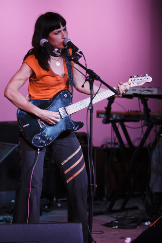 Joan-As-Police-Woman-05