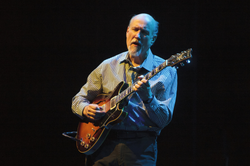 John-Scofield-Trio-01