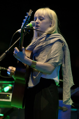 Laura-Marling-02