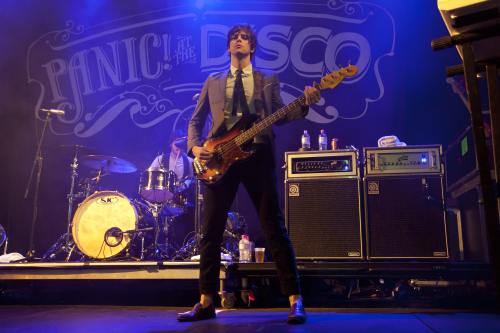 Panic-At-The-Disco-02