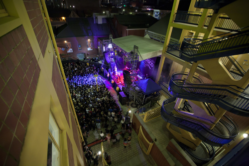 Panic-At-The-Disco-10