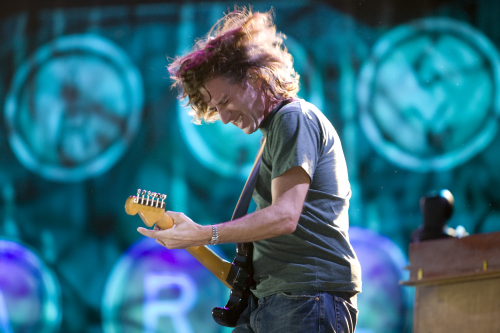 Pearl-Jam-02