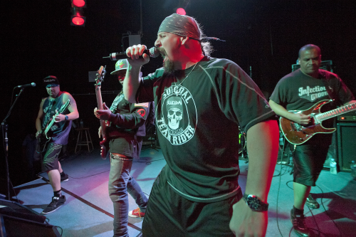 Suicidal-Tendencies-02