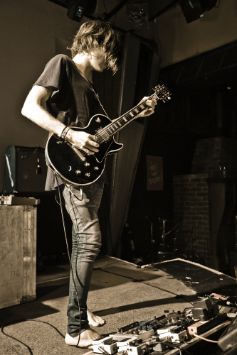 Tame-Impala-01 (1) (1) (1) (1) (1) (1)