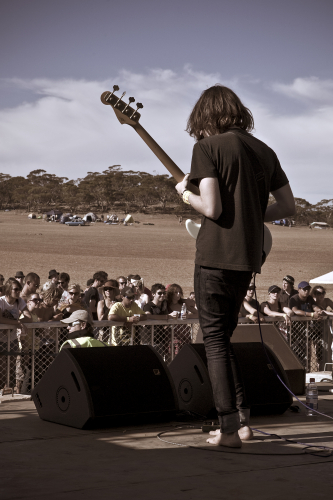 Tame-Impala-04 (1) (1) (1) (1)