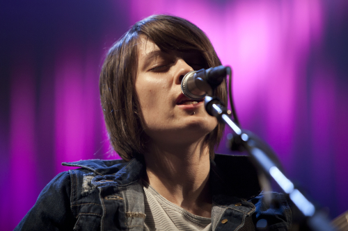 Tegan-And-Sara-05