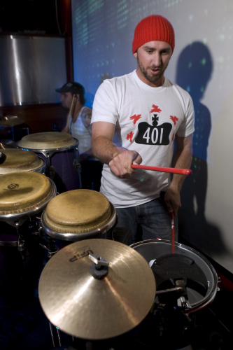 The-Levitators-01 (1)