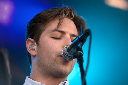 The-Naked-And-Famous-07