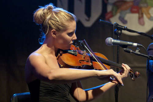 The-Picture-Box-Orchestra-01