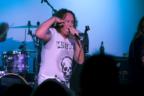 The-Screaming-Jets-04