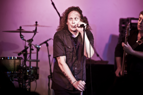 The-Screaming-Jets-10