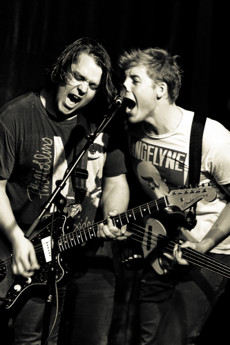 The-Shiny-Brights-01 (1) (1) (1) (1) (1) (1) (1)