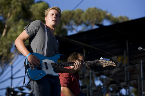 The-Shiny-Brights-03 (1)