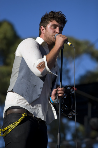 The-Shiny-Brights-04 (1)