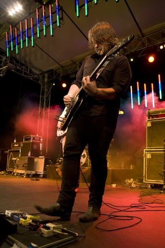 The-Shiny-Brights-05 (1) (1) (1) (1)