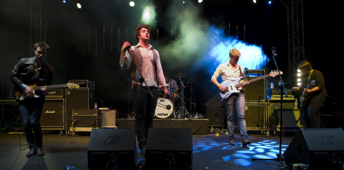 The-Shiny-Brights-06 (1) (1) (1) (1)