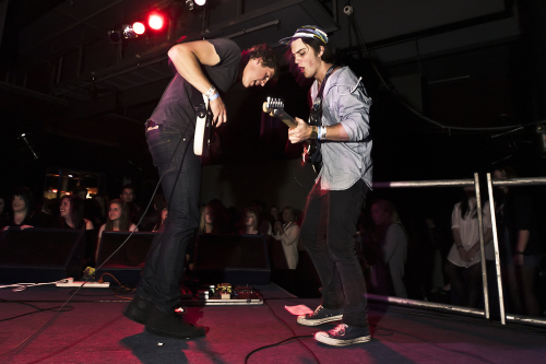 The-Shiny-Brights-10 (1)