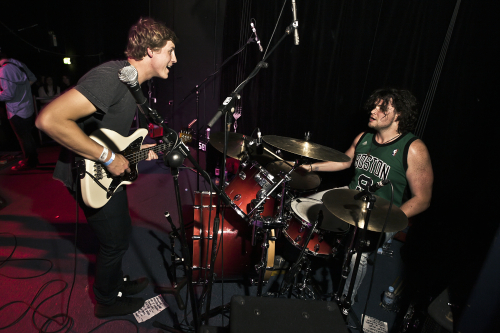 The-Shiny-Brights-12 (1)