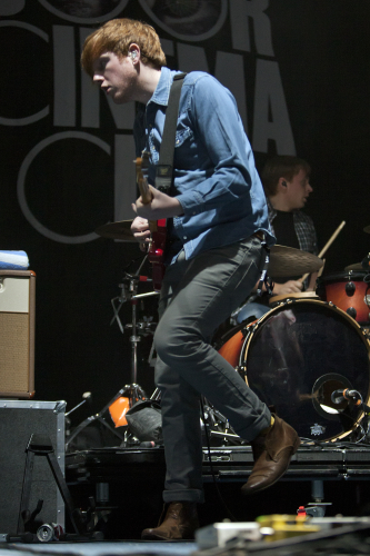 Two-Door-Cinema-Club-05