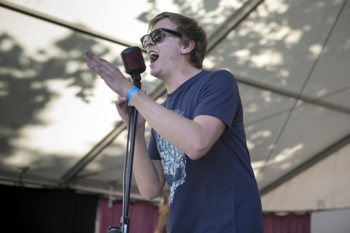 Walking-With-Thieves-03