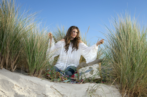 alexandra-hosking-promo-05