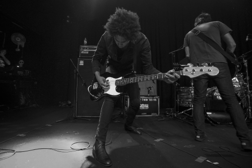 and you will know us by the trail of dead the manning bar 07