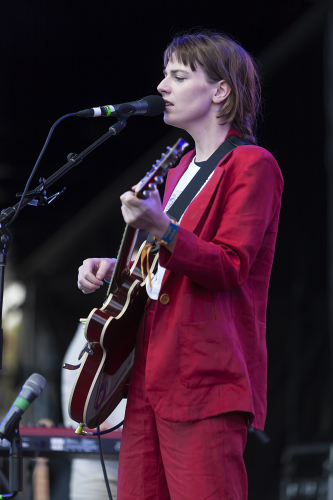 angie mcmahon yours  owls festival 07