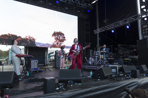 angie mcmahon yours  owls festival 09