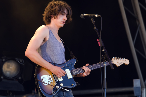 arctic-monkeys-04