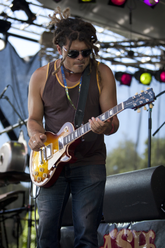 ash-grunwald-08 (1) (1) (1)