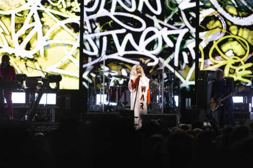 blondie pandemonium rocks 24 05