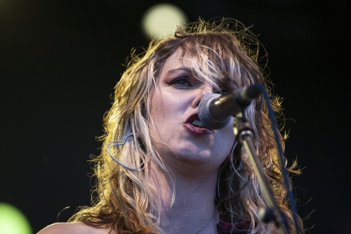 body type sydney opera house forecourt 10