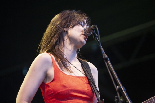 body type sydney opera house forecourt 12