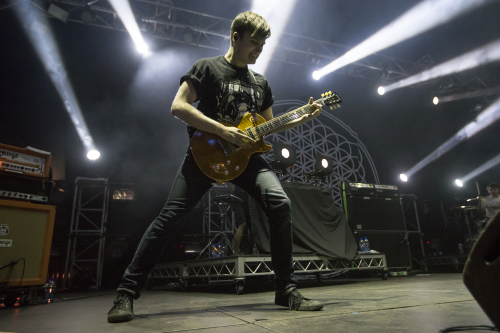 bring-me-the-horizon-07